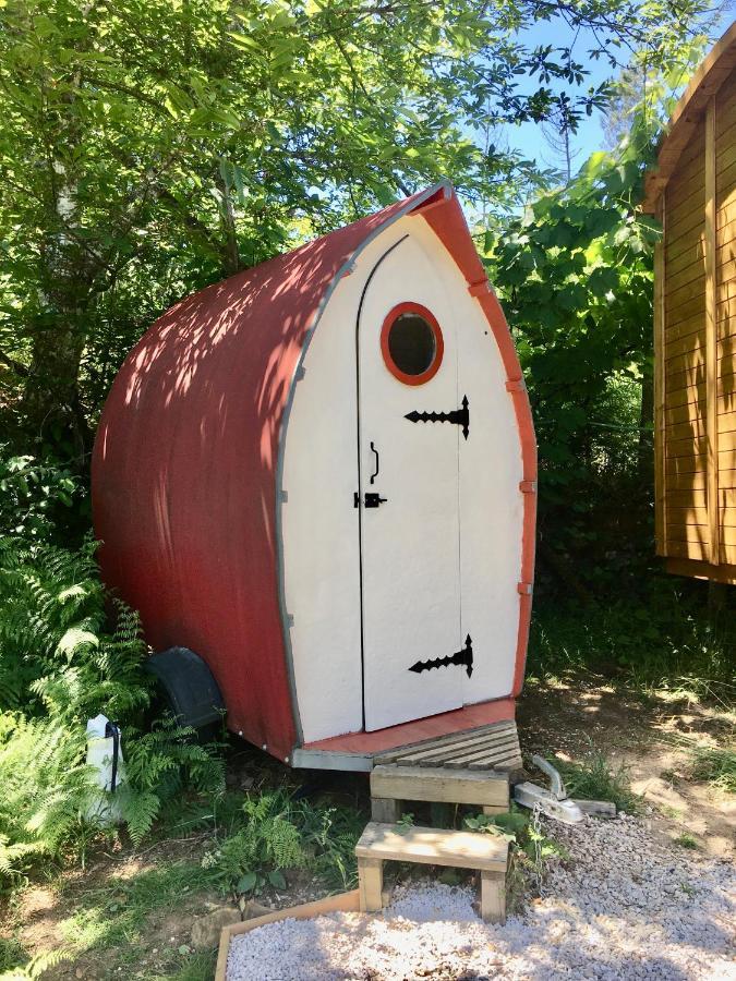Rosa The Cosy Cabin - Gypsy Wagon - Shepherds Hut, River Views Off-Grid Eco Living Pedrogao Grande Exterior photo