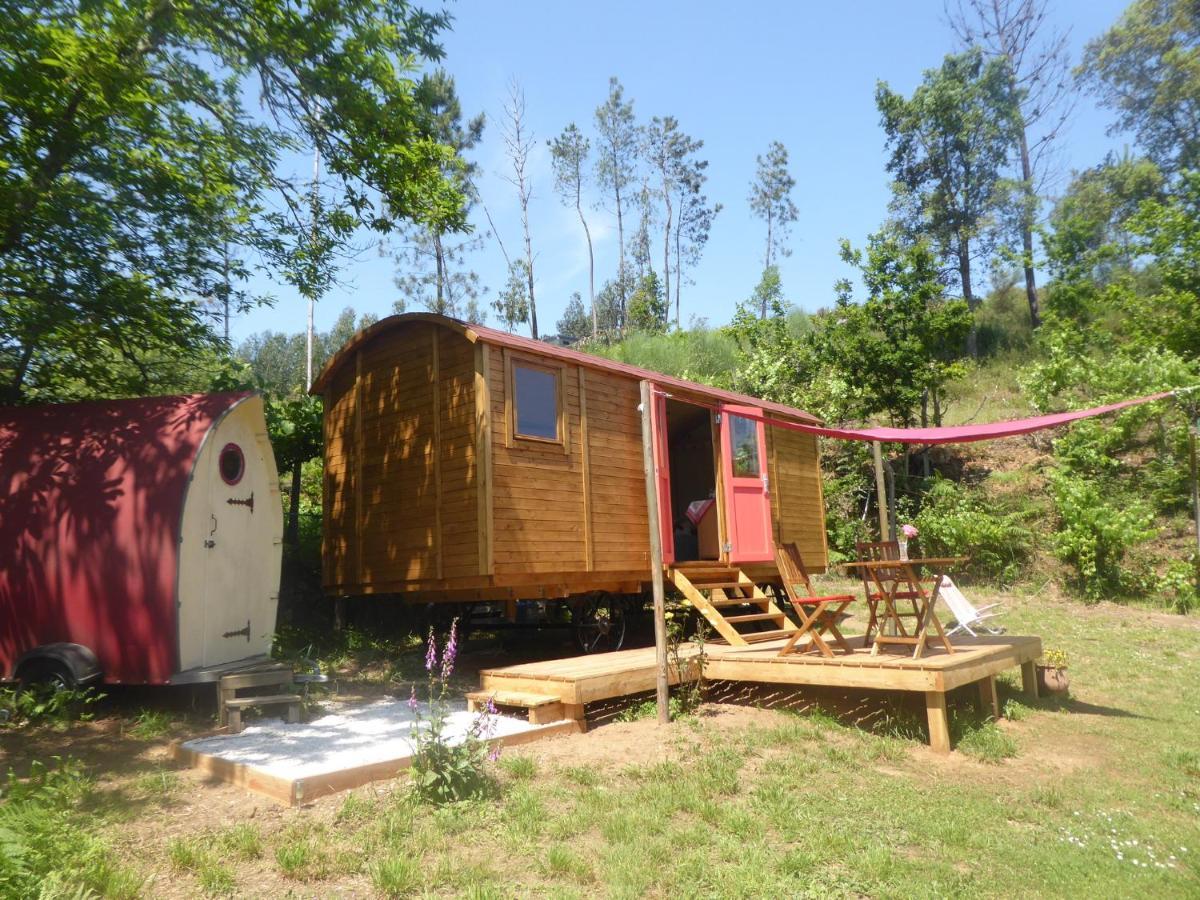 Rosa The Cosy Cabin - Gypsy Wagon - Shepherds Hut, River Views Off-Grid Eco Living Pedrogao Grande Exterior photo
